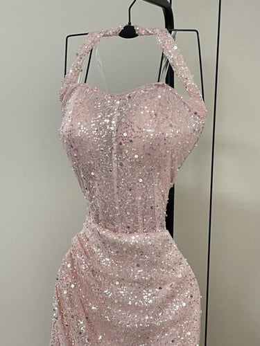 فستان ناديه