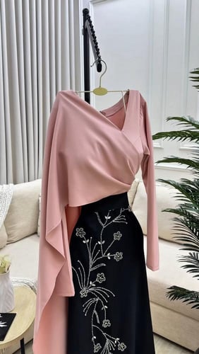 فستان العنود