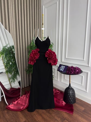 فستان مشاعل