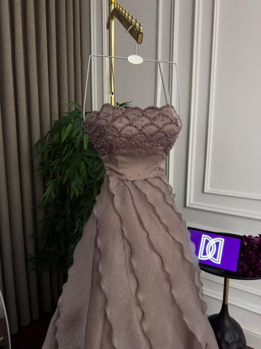 فستان وصايف