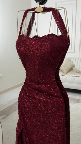 فستان ناديه