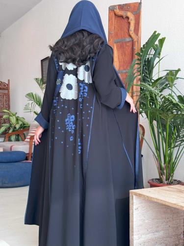 عباية كريب اسبشل قيطان ربع إنش بتطريز ظهر بقصة ربع...