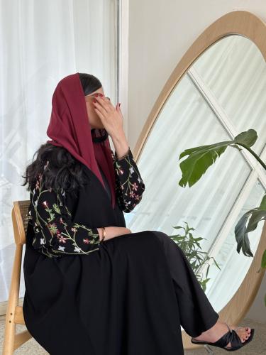 كريب بلقيس تطريز على الكم