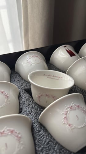 تصميم خاص للفناجيل