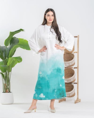 فستان بلمسة الربيع