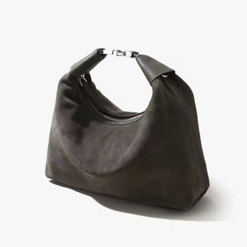 سيـــليــنا