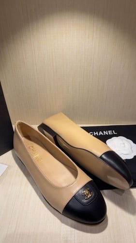 فلات CHANEL
