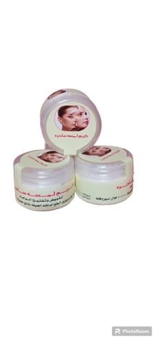 كريم لمسة ساحرة