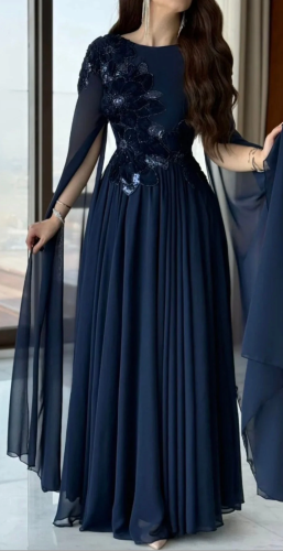 فستان نسائي كحلي تطريز