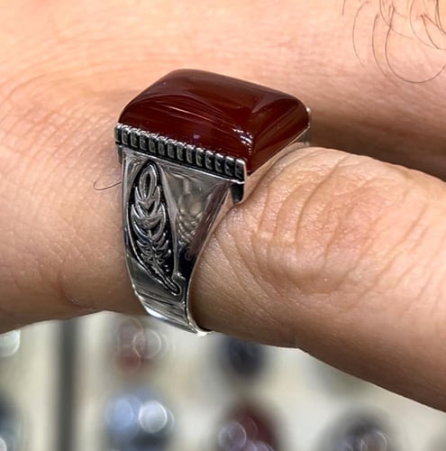 خاتم مربع ملكي من العقيق الخرساني