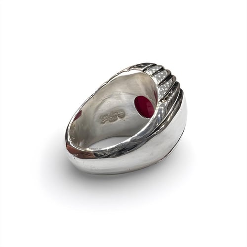 خاتم ملكي بالياقوت الأفريقي