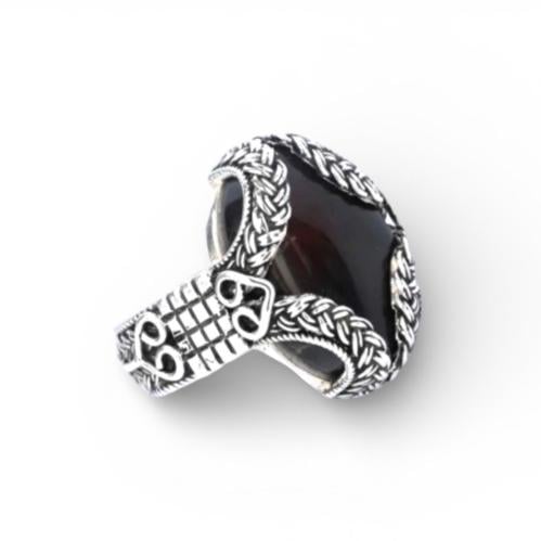 خاتم عقيق كبدي بصياغة السلك