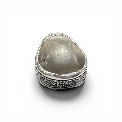 خاتم البرتاش بالعقيق الكبدي