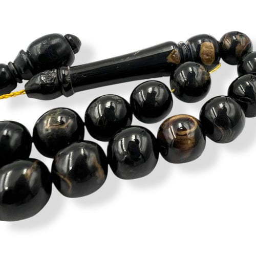 سبحة اليسر البلدي SM0115 (المرجان الأسود)