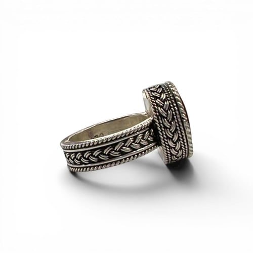 خاتم ملكي بالسلك النجراني