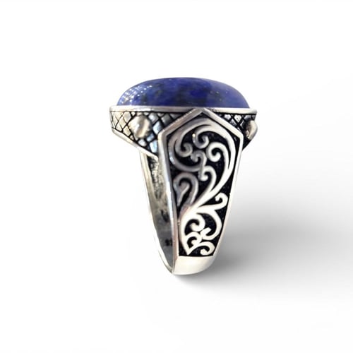 خاتم اللازورد الطبيعي بصياغة اسطنبولية فاخرة