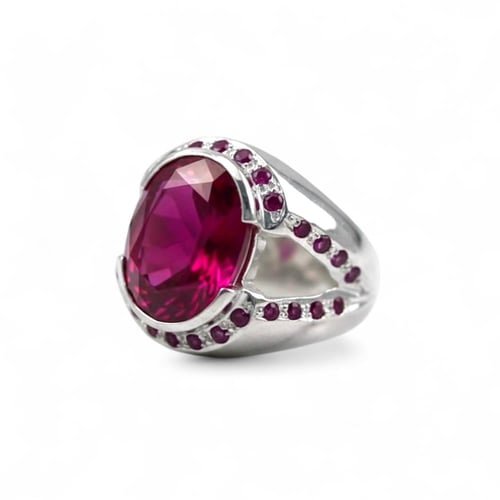 خاتم الياقوت الافريقي مطعم بالياقوت