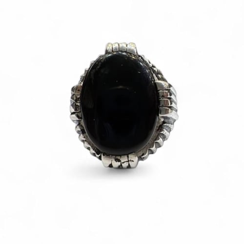 خاتم عقيق يمني بصياغة حجازية مبرد