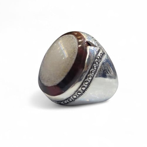 خاتم العقيق اليمني بصياغة حجازية