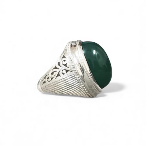 خاتم العقيق الكبدي بصياغة حجازي مخرم