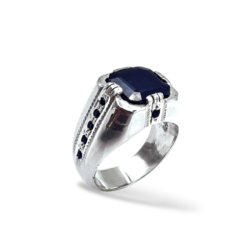 خاتم الزفير الافريقي مطعم بالزفير