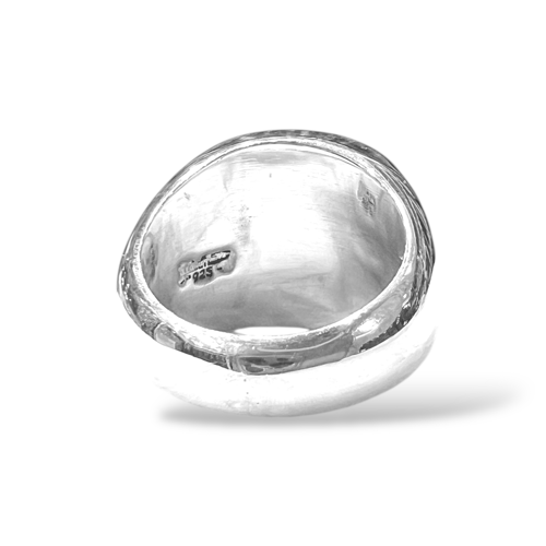 خاتم العقيق الملكي مطعم بالمزنايد