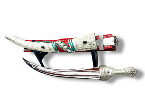 جنبية الذريع المحبب مطعمه بالزفير الأفريقي 60 سم