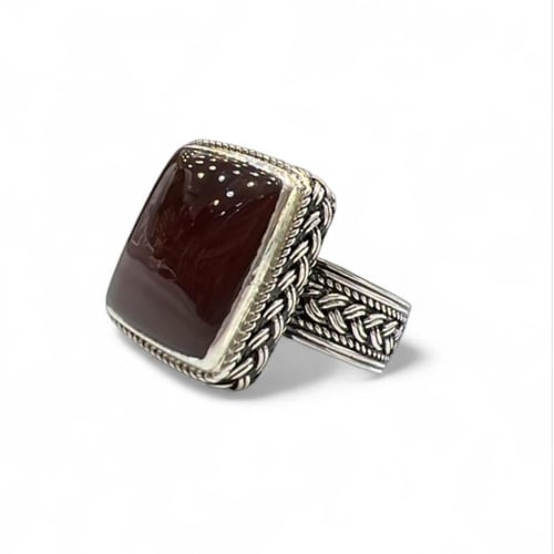 خاتم عقيق يمني كبدي صياغه نجرانية سلك يدوي