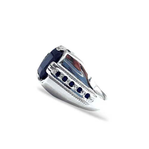 خاتم الزفير الافريقي مطعم بالزفير