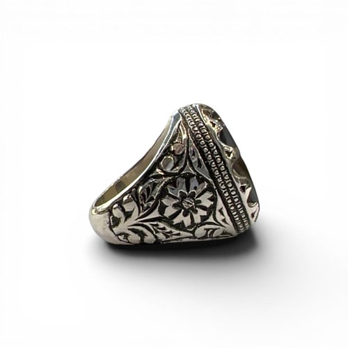 خاتم البرتاش بالعقيق اليمني