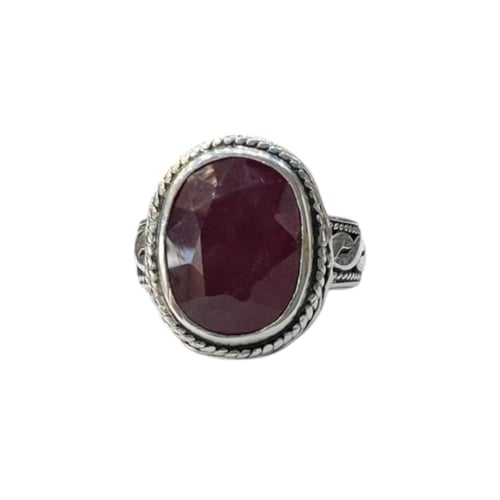 خاتم ياقوت بصياغة نجرانية سلك مبروم