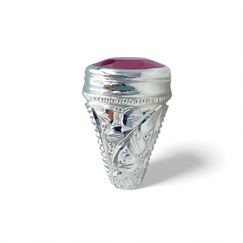 خاتم الياقوت الملكي 001059