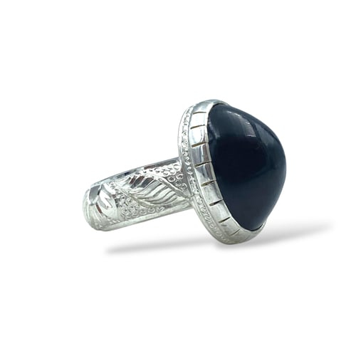 خاتم البرتاش الملكي بالعقيق عين الملكة وبصياغة حجا...