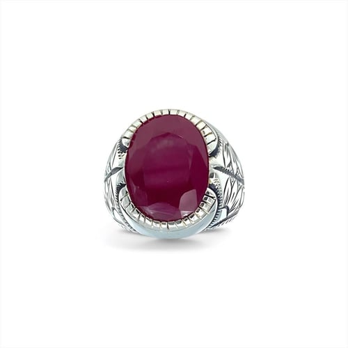 خاتم الياقوت بصياغة البرتاش