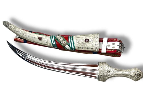 جنبية الذريع المحبب مطعمه بالياقوت الأفريقي 50 سم