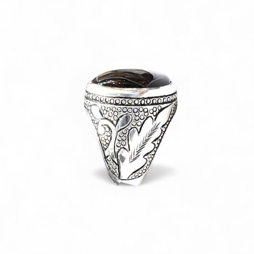 خاتم البرتاش بالعقيق الكبدي وبصياغة حجازية 001020