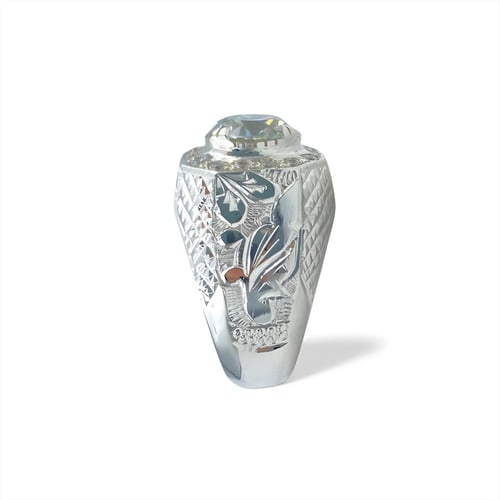 خاتم الموزنايت الملكي مطعم بالموزنايت