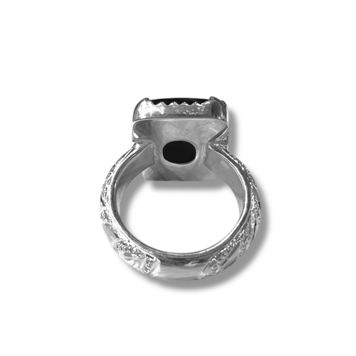 خاتم البرتاش الملكي بالعقيق اليمني وبصياغة حجازية...