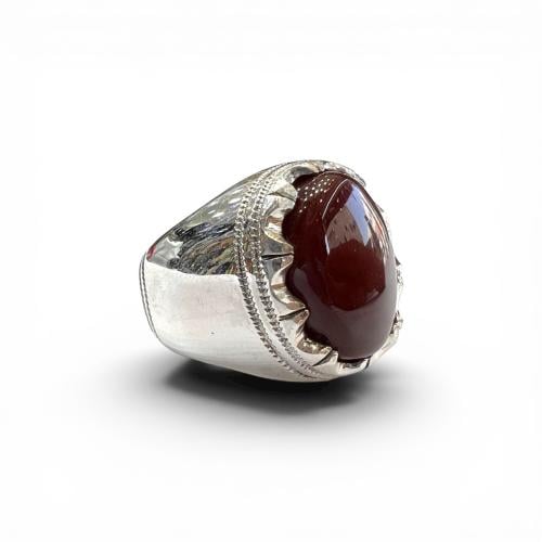 خاتم العقيق الكبدي بصياغة حجازية ملكية