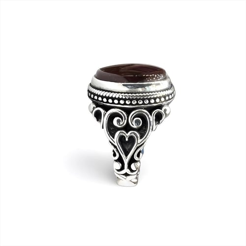 خاتم العقيق اليمني بصياغة اسطنبولية فاخرة