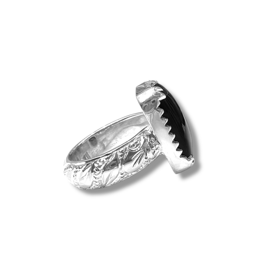 خاتم البرتاش الملكي بالعقيق اليمني وبصياغة حجازية...