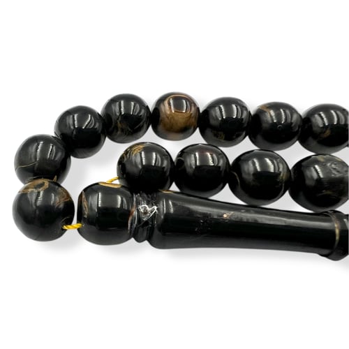 سبحة اليسر البلدي SM0115 (المرجان الأسود)