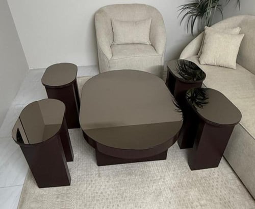 طاولة تقديم مع اربع خدمات