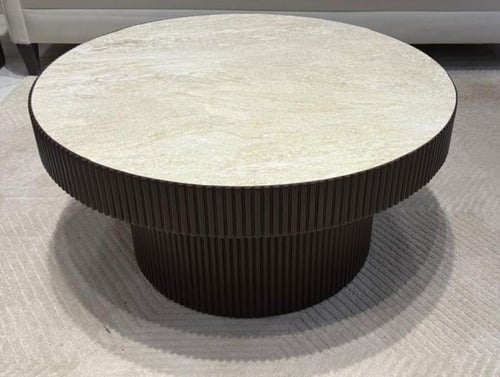 طاولة تقديم