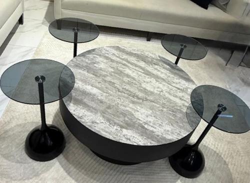 طقم طاولات (٥) قطع