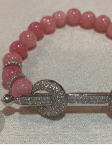 شوكر انيق من الاحجار والزركون الفاخر (لون المعدن ف...