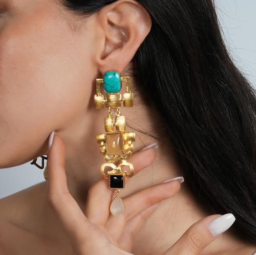 اقراط اذن مع احجار طبيعية