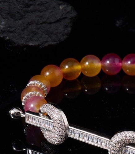 شوكر انيق من الاحجار والزركون الفاخر (لون المعدن ف...