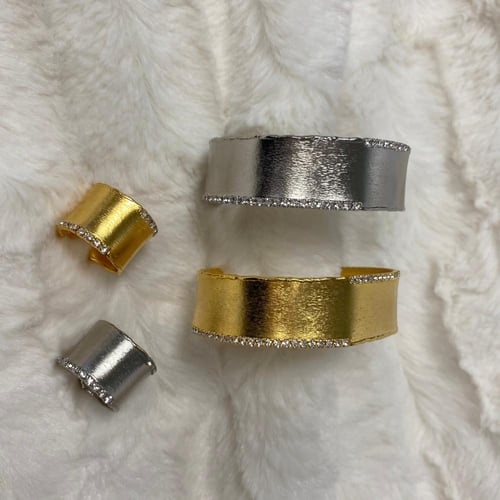 اسوارة مطلية مع كريستال