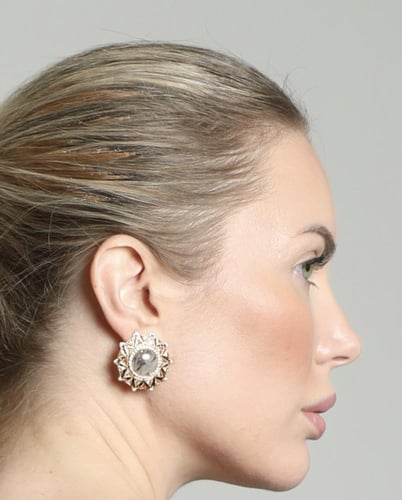 اقراط اذن مع احجار طبيعية وكريستال